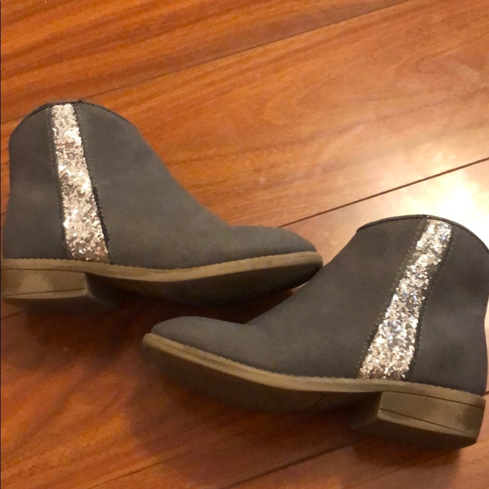 Kid Pik Ash Gray Boots with Glitter